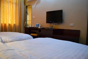 Guilin Jinxiu Xiaoxiang Business Hotel Lingchuan  Екстериор снимка