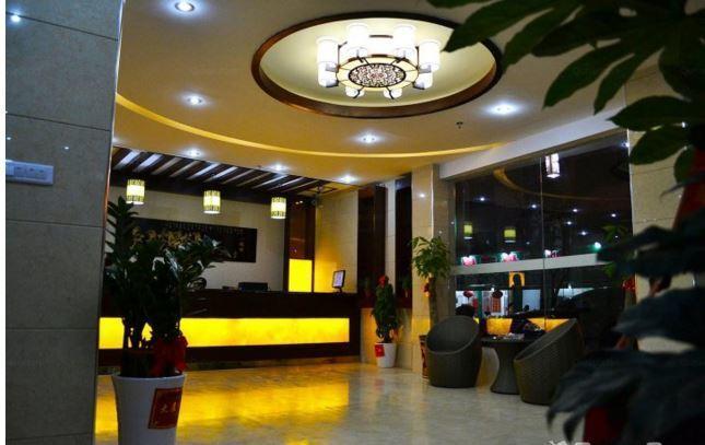Guilin Jinxiu Xiaoxiang Business Hotel Lingchuan  Екстериор снимка